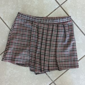 Plaid pleated skort